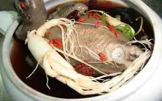Quý ông muốn khỏe, nên ăn nhiều thịt gà
