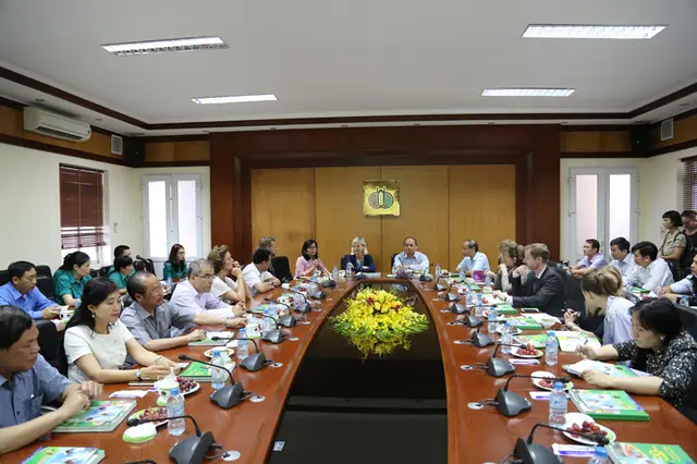 Bộ trưởng Bộ Hợp tác phát triển Đan Mạch thăm và làm việc tại Tập đoàn DABACO Việt Nam