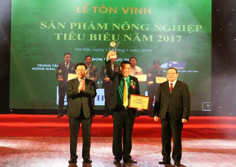 Gà giống Dabaco được vinh danh Sản phẩm Nông nghiệp Tiêu biểu