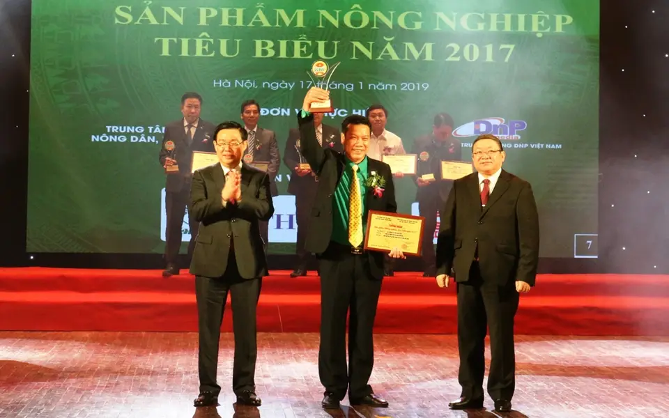 Gà giống Dabaco được vinh danh Sản phẩm Nông nghiệp Tiêu biểu
