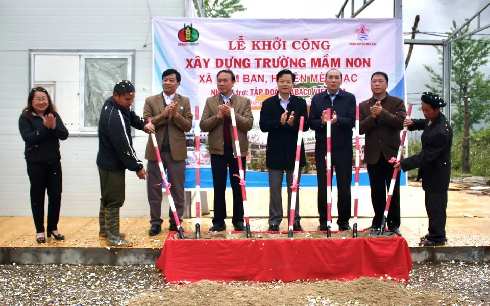Dabaco Group hỗ trợ 2 tỷ đồng xây dựng nhà lớp học Trường Mầm non Nậm Ban