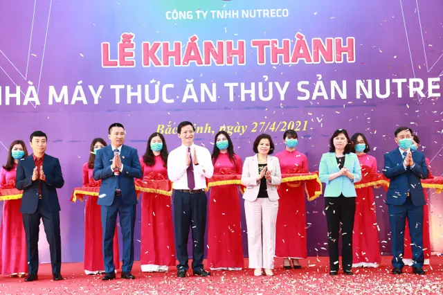 Nutreco khánh thành nhà máy thức ăn thủy sản 100.000 tấn/năm