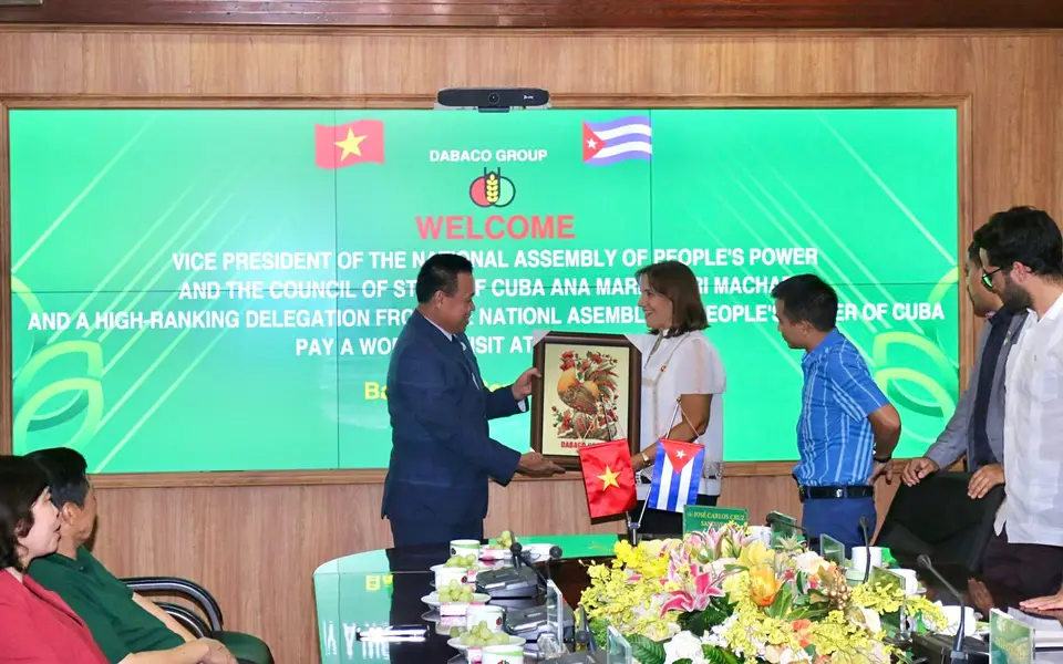 Đoàn đại biểu cấp cao quốc hội Cuba thăm và làm việc với tập đoàn Dabaco Việt Nam