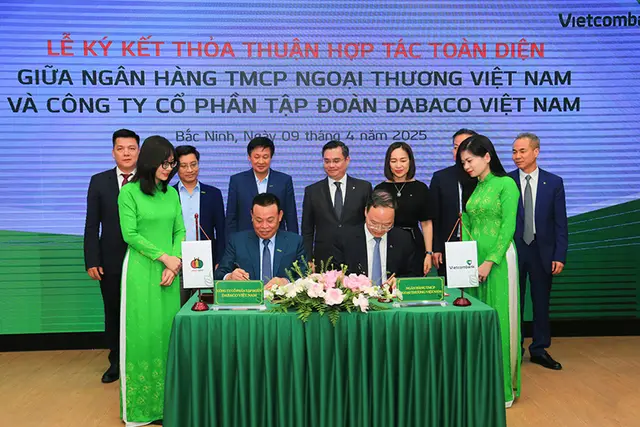 Tập đoàn Dabaco và Vietcombank ký kết thỏa thuận hợp tác toàn diện